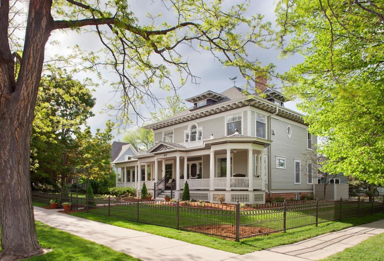 Edwards House Hotell Fort Collins Exteriör bild